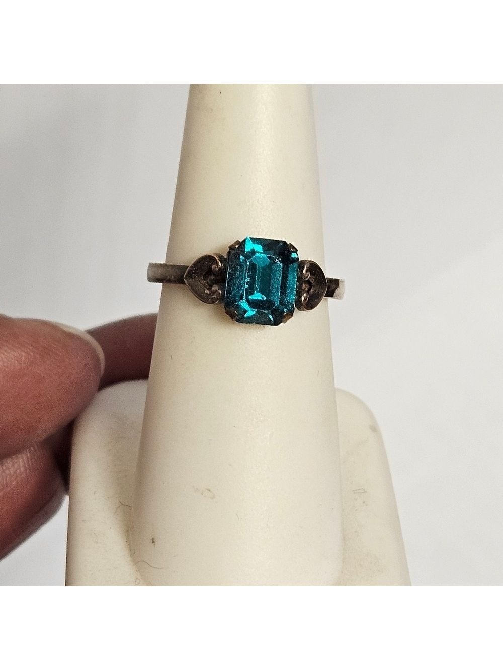Vintage 10 Kt GF Emerald-cut Aquamarine-colored Glass Ring, Size 6.5
